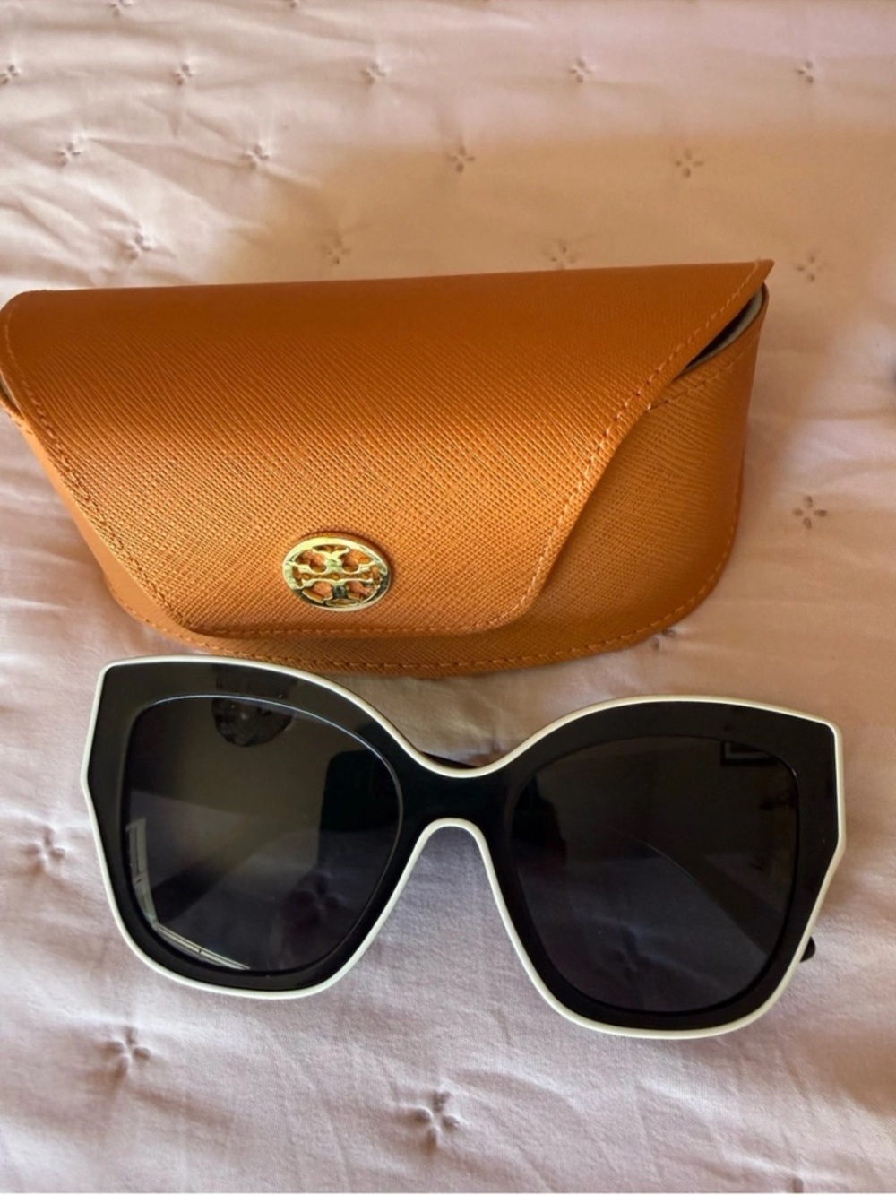 TORY BURCH TY7184U 192987 Black White Women's 54 mm Sunglasses TY7184U